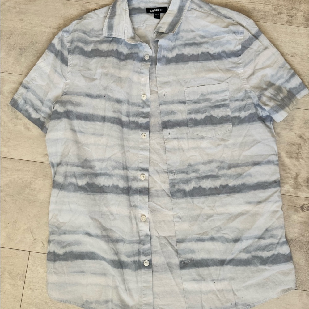 Express Men's Casual Blue and White Button Down Shirt